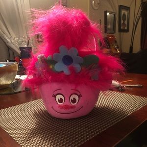 Meet your Posher, Najie